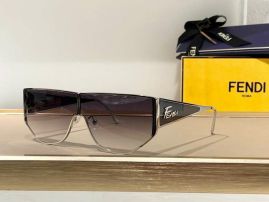 Picture of Fendi Sunglasses _SKUfw54112676fw